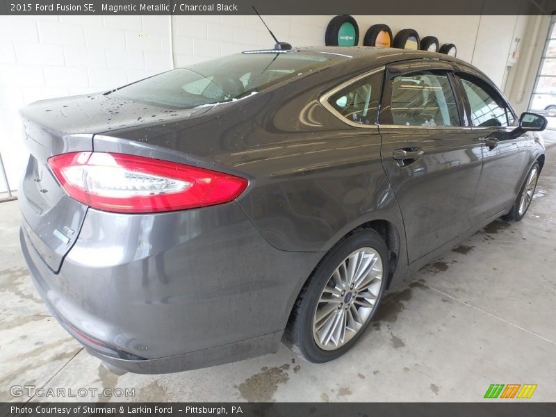 Magnetic Metallic / Charcoal Black 2015 Ford Fusion SE