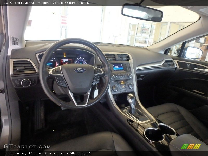 Magnetic Metallic / Charcoal Black 2015 Ford Fusion SE