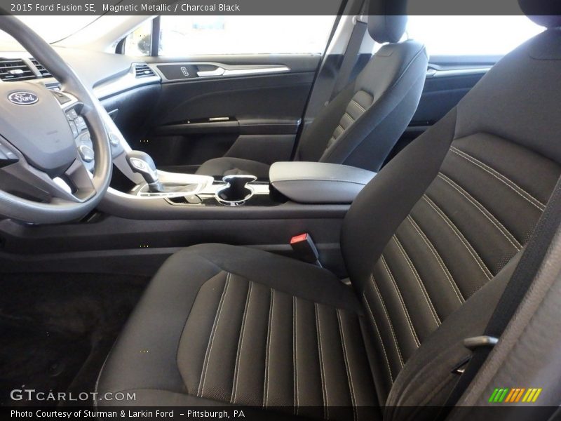 Magnetic Metallic / Charcoal Black 2015 Ford Fusion SE