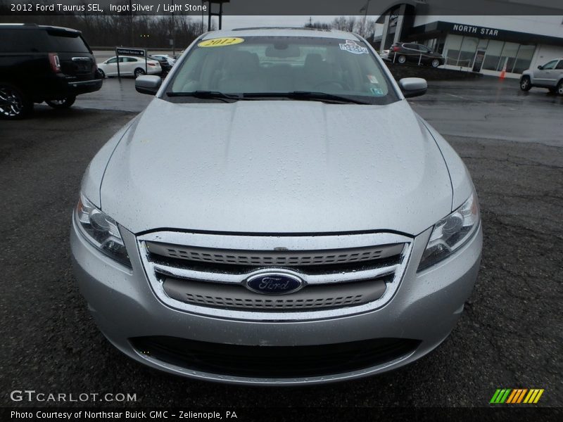 Ingot Silver / Light Stone 2012 Ford Taurus SEL