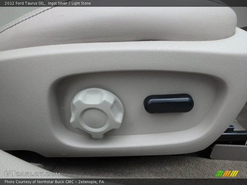 Ingot Silver / Light Stone 2012 Ford Taurus SEL