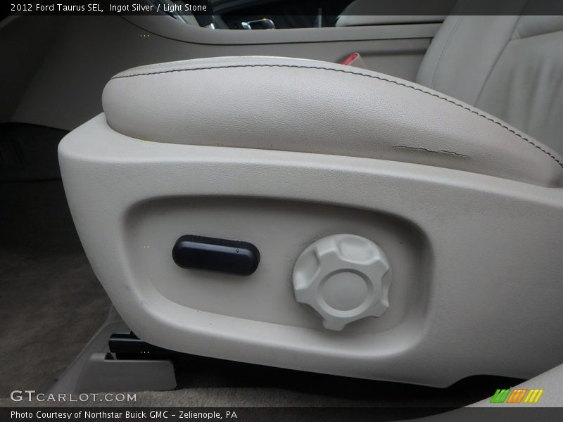 Ingot Silver / Light Stone 2012 Ford Taurus SEL