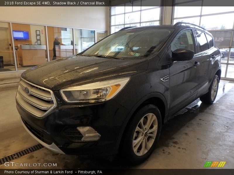 Shadow Black / Charcoal Black 2018 Ford Escape SE 4WD