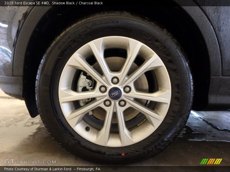 Shadow Black / Charcoal Black 2018 Ford Escape SE 4WD
