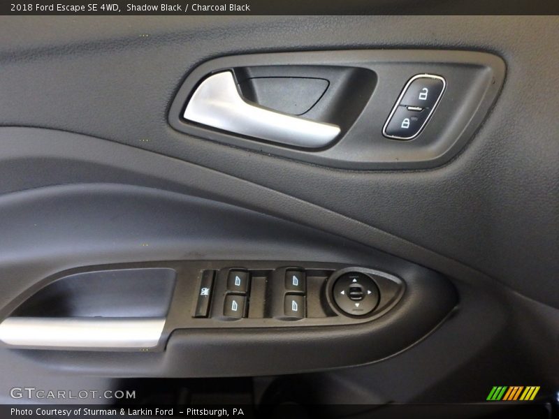 Shadow Black / Charcoal Black 2018 Ford Escape SE 4WD
