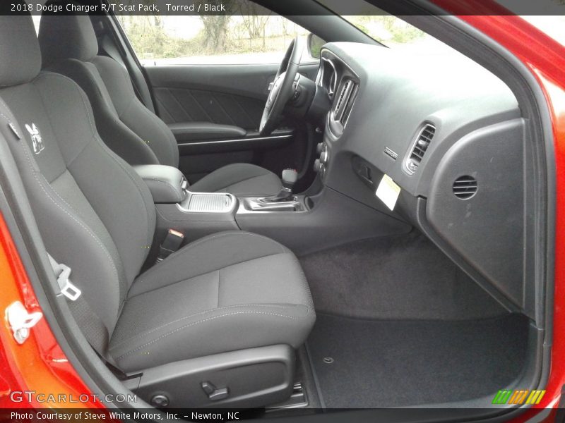 Torred / Black 2018 Dodge Charger R/T Scat Pack