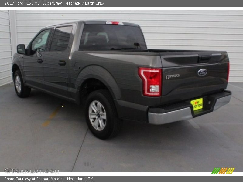 Magnetic / Earth Gray 2017 Ford F150 XLT SuperCrew