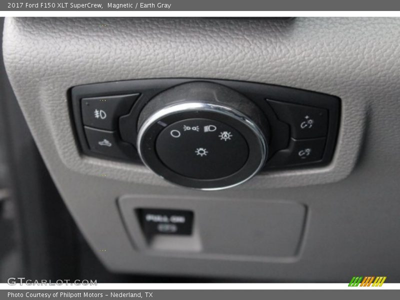 Magnetic / Earth Gray 2017 Ford F150 XLT SuperCrew