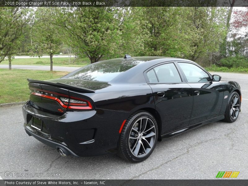 Pitch Black / Black 2018 Dodge Charger R/T Scat Pack