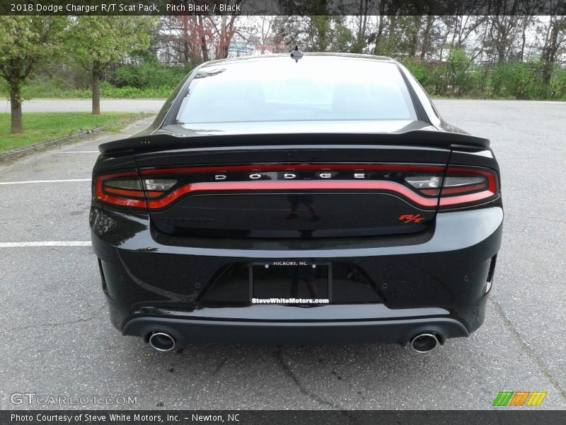 Pitch Black / Black 2018 Dodge Charger R/T Scat Pack