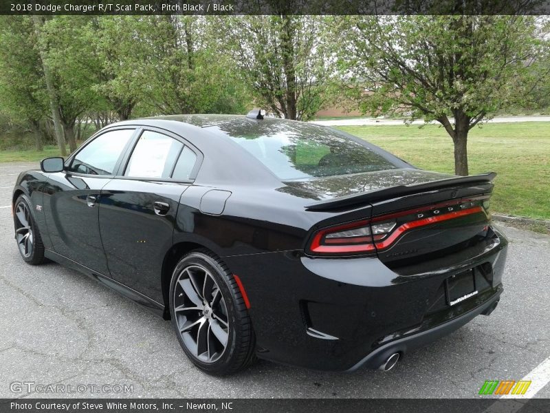 Pitch Black / Black 2018 Dodge Charger R/T Scat Pack