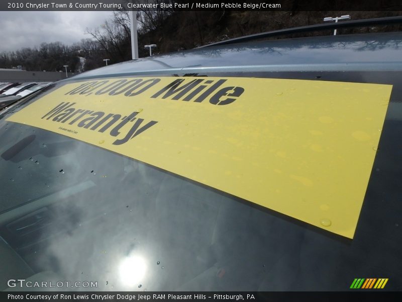 Clearwater Blue Pearl / Medium Pebble Beige/Cream 2010 Chrysler Town & Country Touring