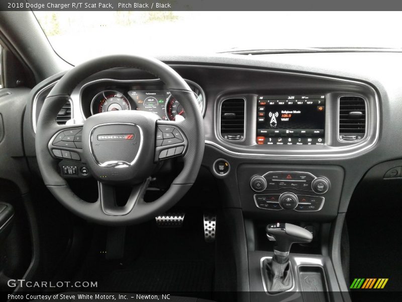 Pitch Black / Black 2018 Dodge Charger R/T Scat Pack