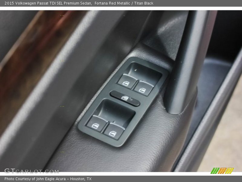 Fortana Red Metallic / Titan Black 2015 Volkswagen Passat TDI SEL Premium Sedan