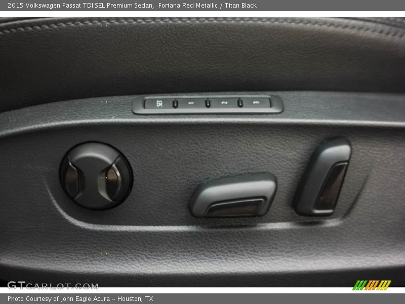 Fortana Red Metallic / Titan Black 2015 Volkswagen Passat TDI SEL Premium Sedan