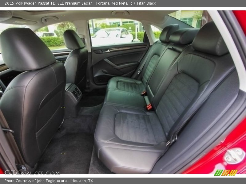 Fortana Red Metallic / Titan Black 2015 Volkswagen Passat TDI SEL Premium Sedan