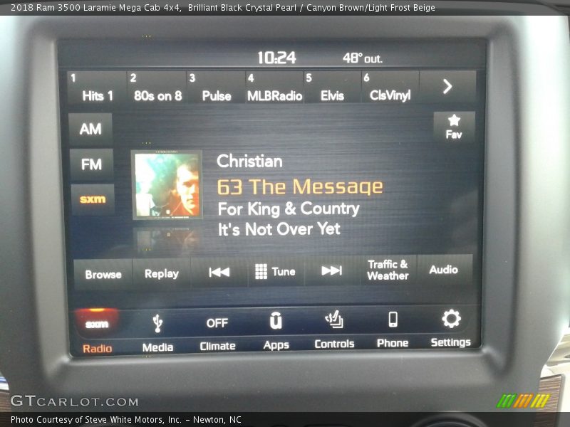 Brilliant Black Crystal Pearl / Canyon Brown/Light Frost Beige 2018 Ram 3500 Laramie Mega Cab 4x4