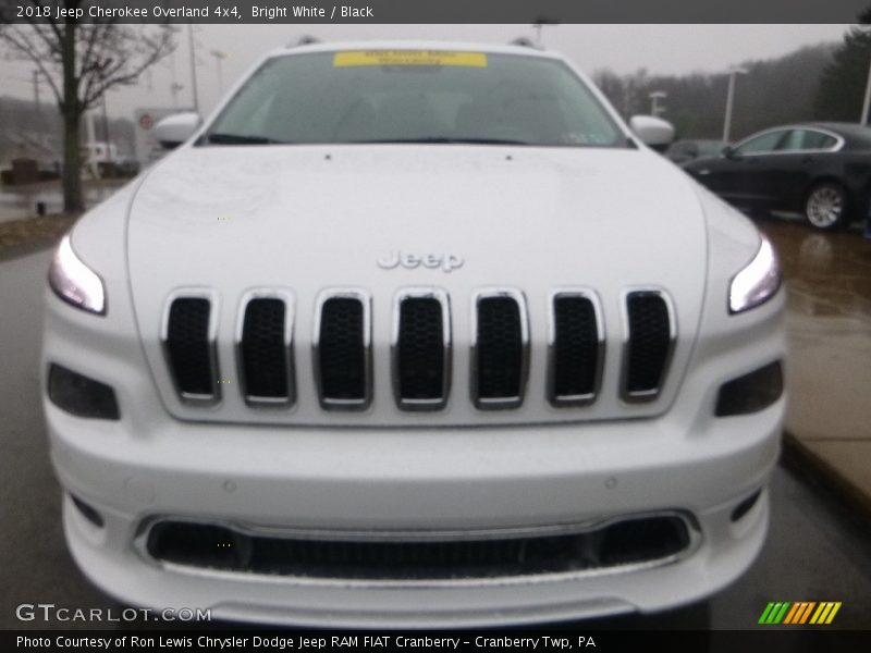 Bright White / Black 2018 Jeep Cherokee Overland 4x4