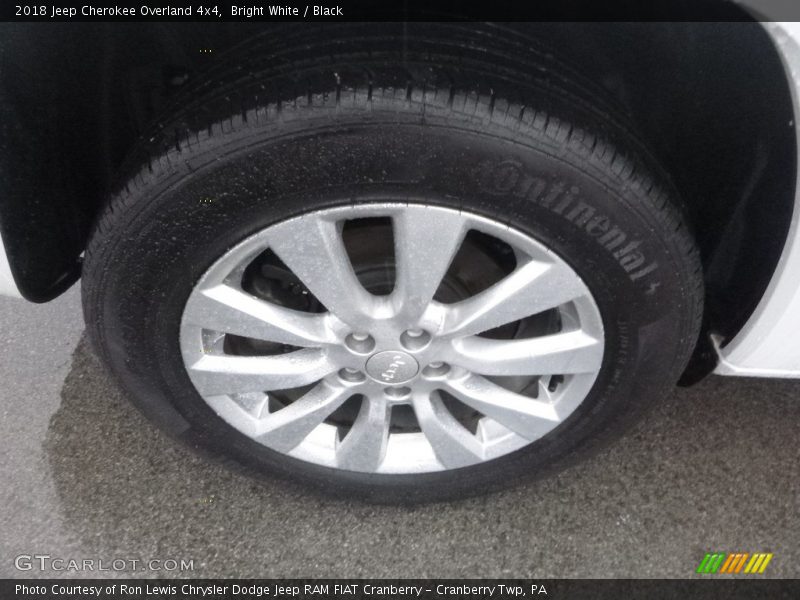 Bright White / Black 2018 Jeep Cherokee Overland 4x4