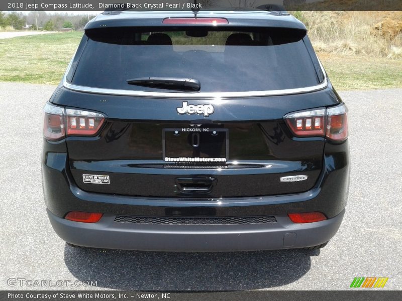 Diamond Black Crystal Pearl / Black 2018 Jeep Compass Latitude