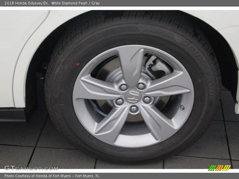White Diamond Pearl / Gray 2018 Honda Odyssey EX