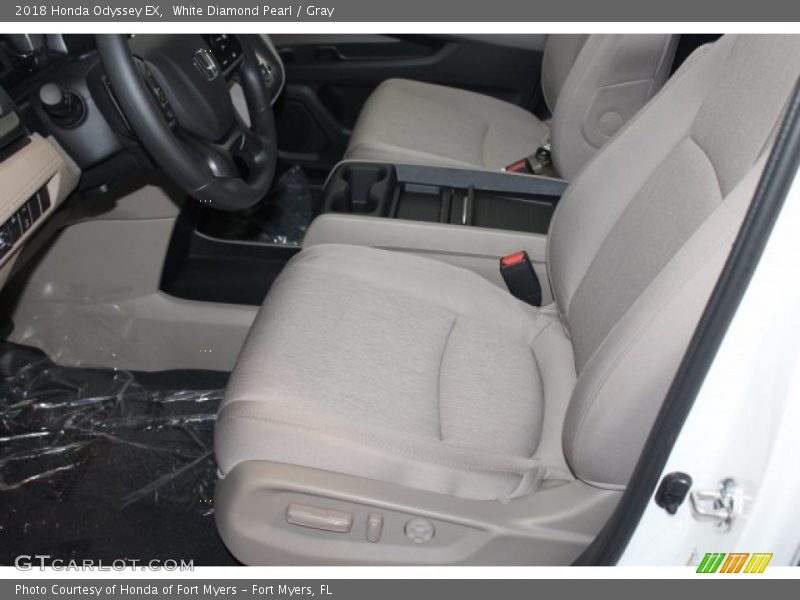 White Diamond Pearl / Gray 2018 Honda Odyssey EX