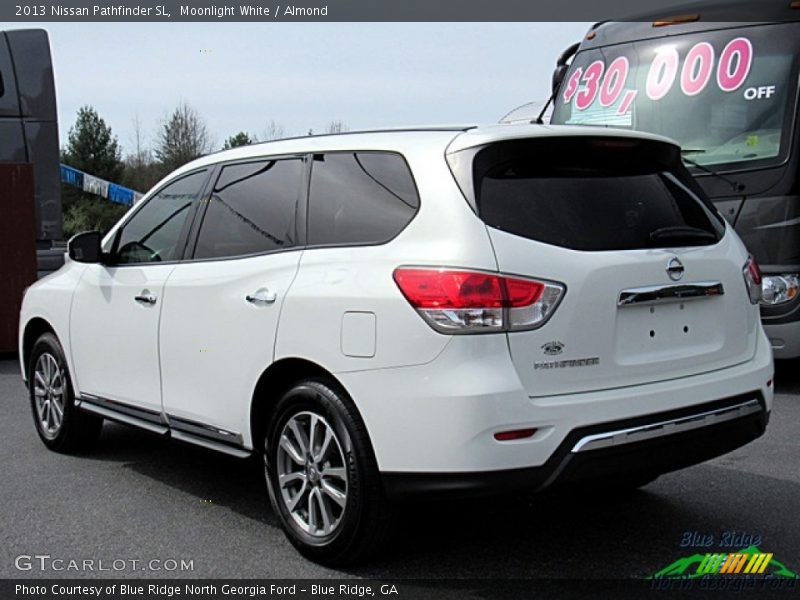 Moonlight White / Almond 2013 Nissan Pathfinder SL