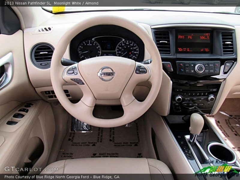 Moonlight White / Almond 2013 Nissan Pathfinder SL