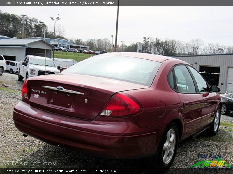 Matador Red Metallic / Medium Graphite 2003 Ford Taurus SES