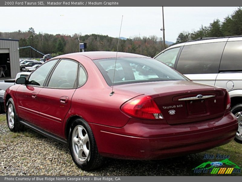 Matador Red Metallic / Medium Graphite 2003 Ford Taurus SES