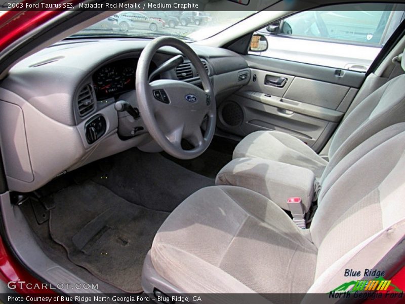 Matador Red Metallic / Medium Graphite 2003 Ford Taurus SES
