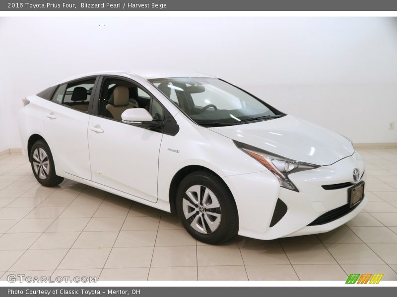 Blizzard Pearl / Harvest Beige 2016 Toyota Prius Four