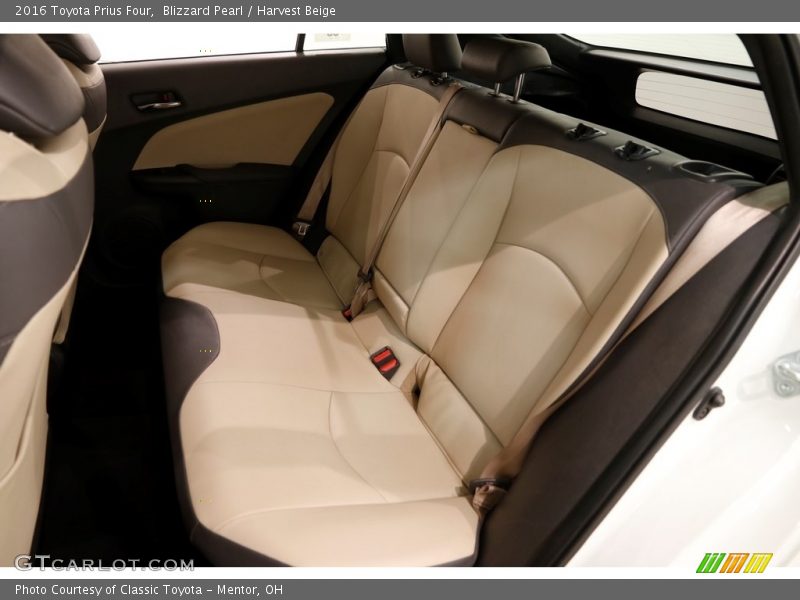 Blizzard Pearl / Harvest Beige 2016 Toyota Prius Four