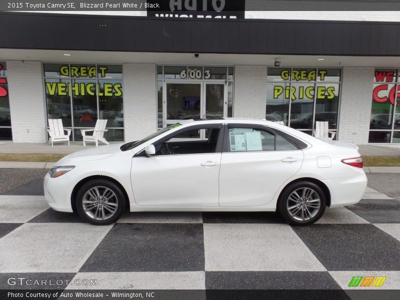 Blizzard Pearl White / Black 2015 Toyota Camry SE