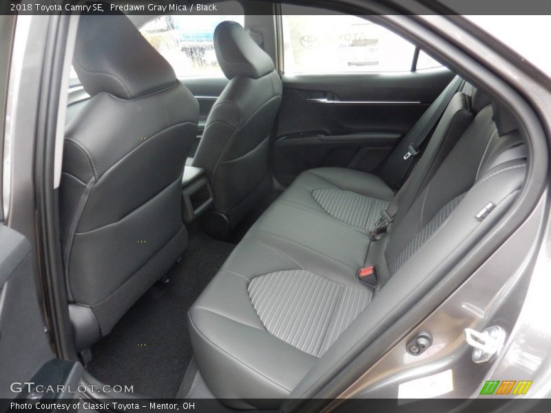 Predawn Gray Mica / Black 2018 Toyota Camry SE
