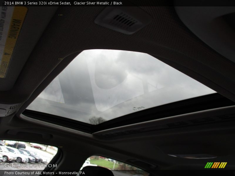 Glacier Silver Metallic / Black 2014 BMW 3 Series 320i xDrive Sedan