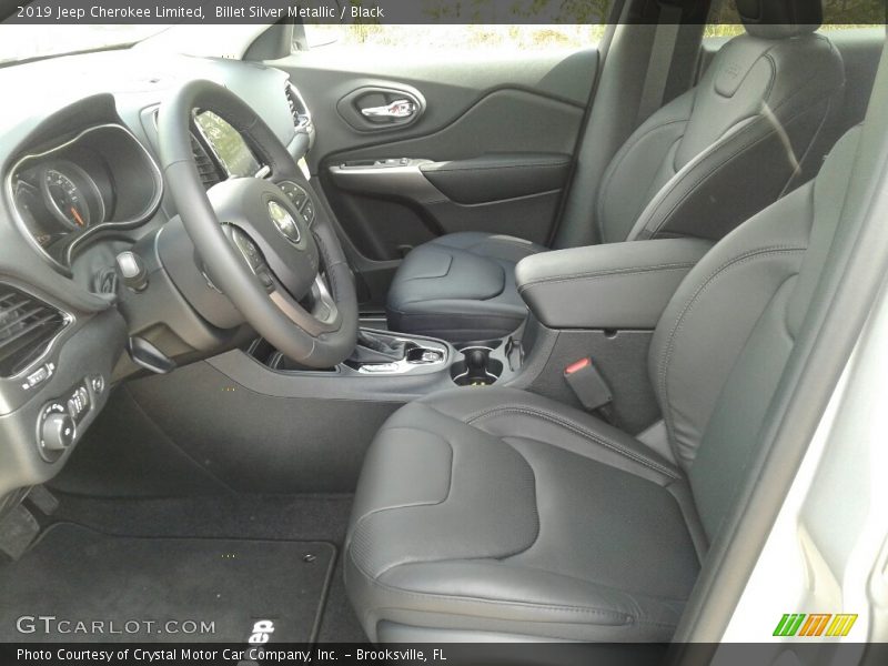 Front Seat of 2019 Cherokee Limited