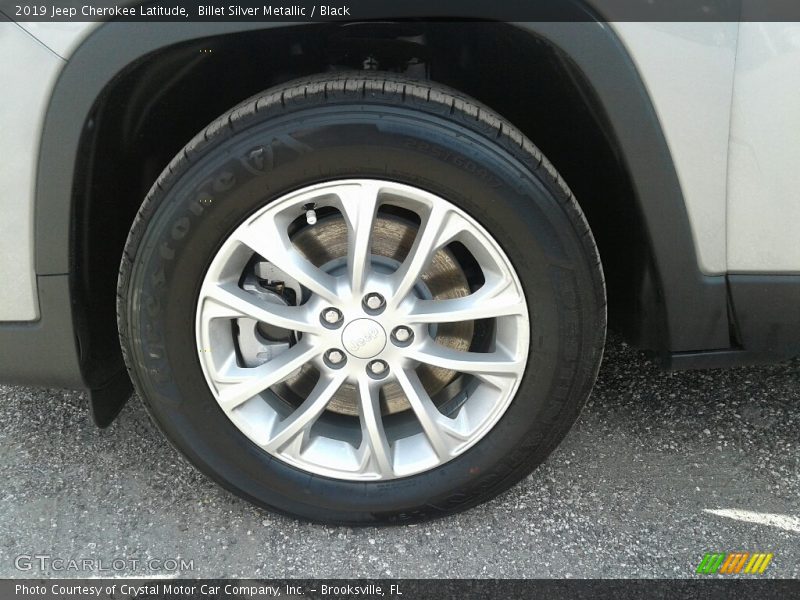 Billet Silver Metallic / Black 2019 Jeep Cherokee Latitude