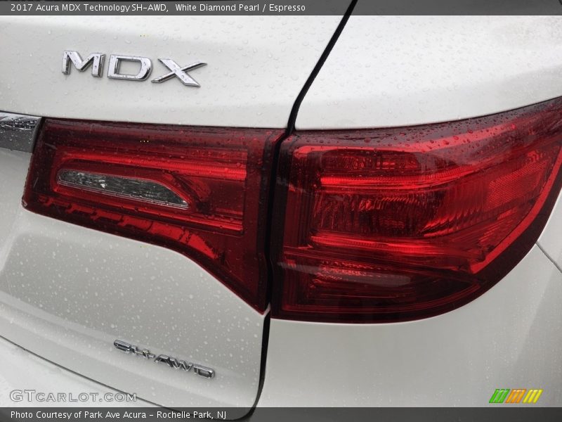 White Diamond Pearl / Espresso 2017 Acura MDX Technology SH-AWD