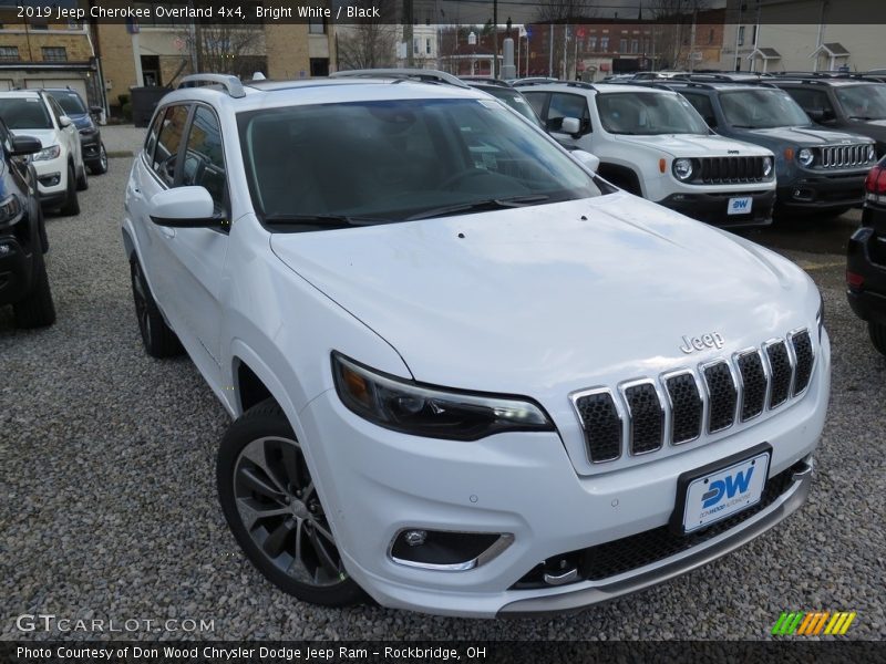 Bright White / Black 2019 Jeep Cherokee Overland 4x4