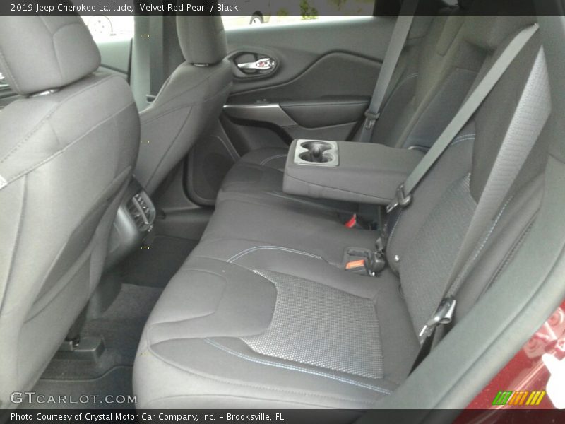Velvet Red Pearl / Black 2019 Jeep Cherokee Latitude