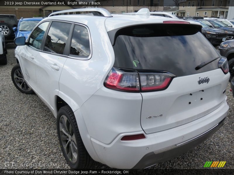 Bright White / Black 2019 Jeep Cherokee Overland 4x4