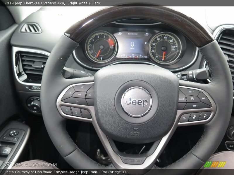 Bright White / Black 2019 Jeep Cherokee Overland 4x4
