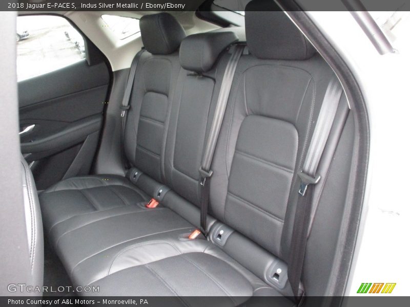 Indus Silver Metallic / Ebony/Ebony 2018 Jaguar E-PACE S