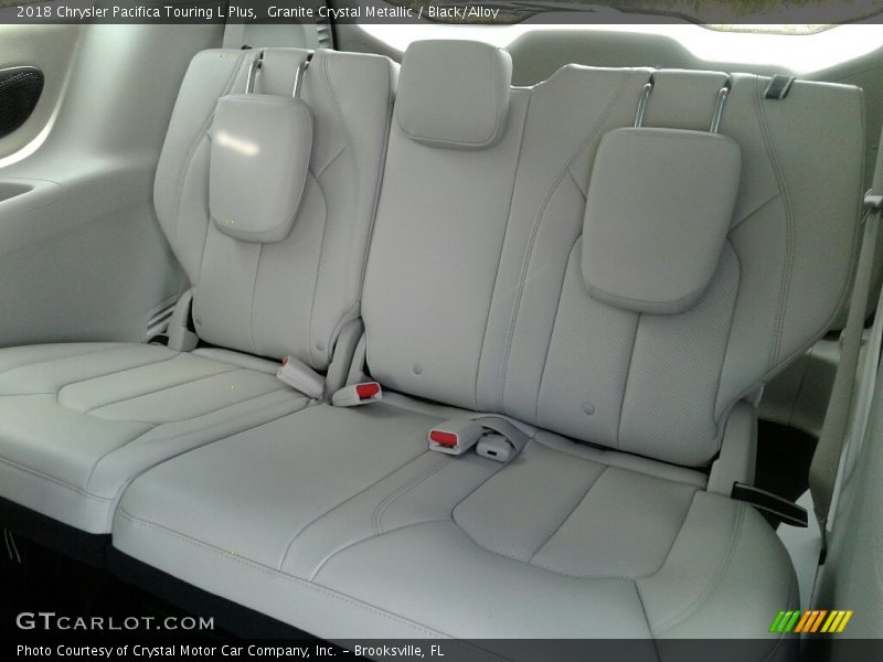 Granite Crystal Metallic / Black/Alloy 2018 Chrysler Pacifica Touring L Plus