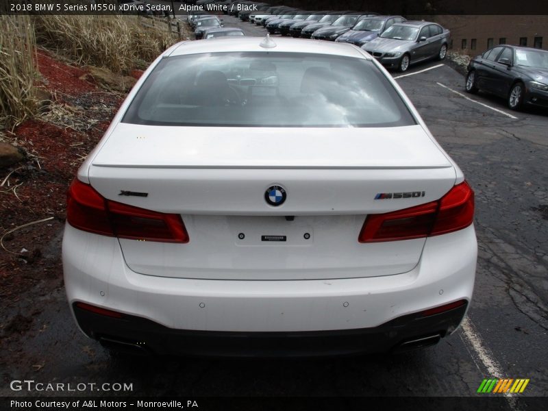 Alpine White / Black 2018 BMW 5 Series M550i xDrive Sedan