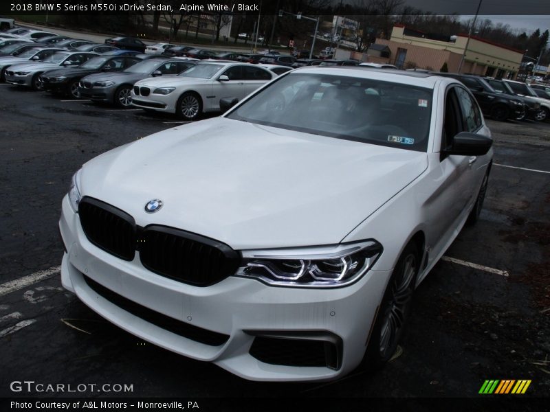 Alpine White / Black 2018 BMW 5 Series M550i xDrive Sedan