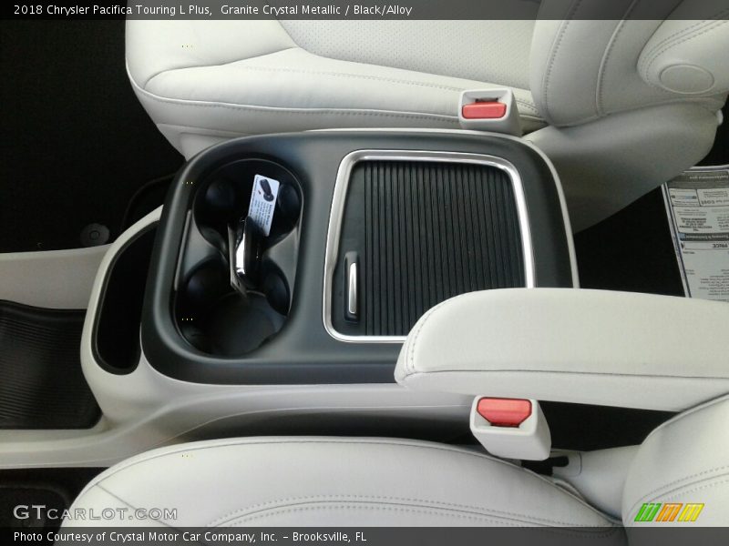 Granite Crystal Metallic / Black/Alloy 2018 Chrysler Pacifica Touring L Plus