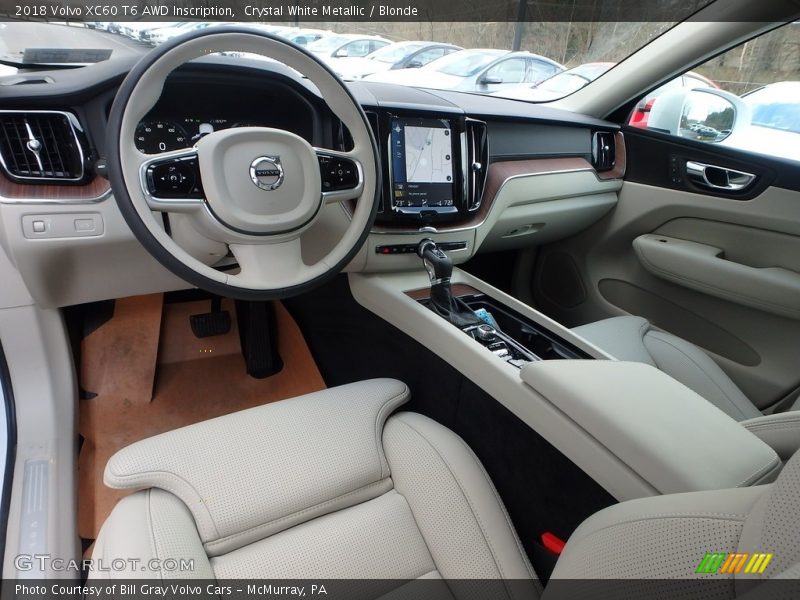 Crystal White Metallic / Blonde 2018 Volvo XC60 T6 AWD Inscription