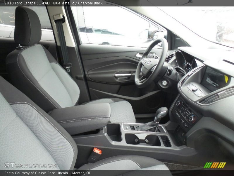 Blue Metallic / Charcoal Black 2018 Ford Escape SE 4WD